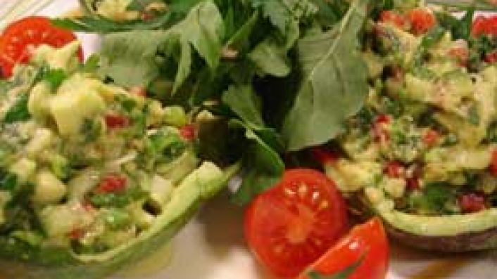 Avakado Salatası