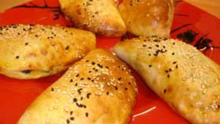 Ispanaklı Pastırmalı Poğaça