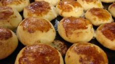 Kaşarlı Poğaça