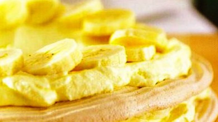 Muzlu Beze Pastası